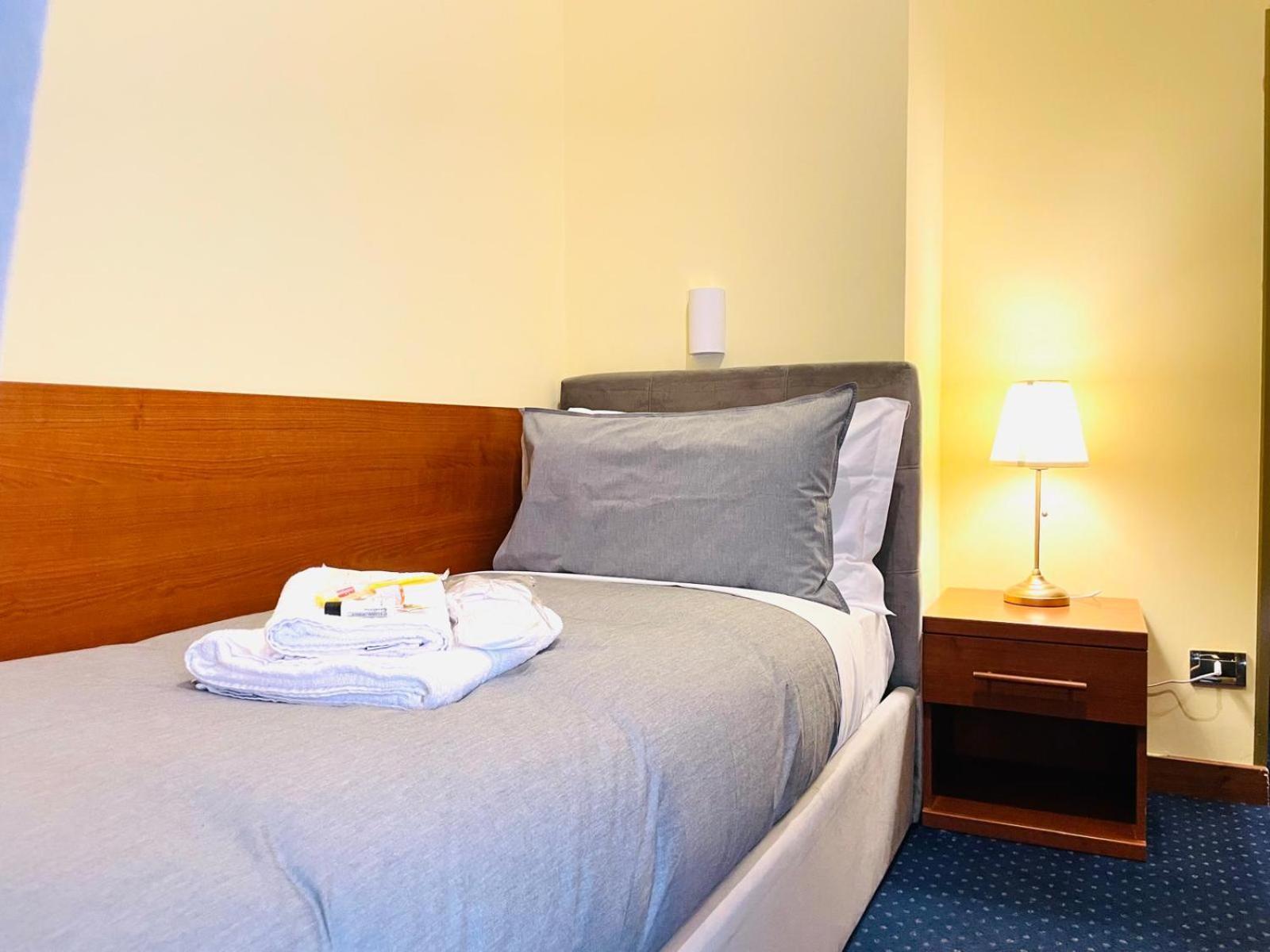 Hotel Rome Place Ngoại thất bức ảnh