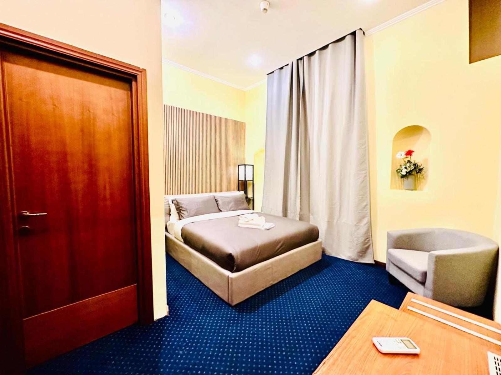 Hotel Rome Place Ngoại thất bức ảnh