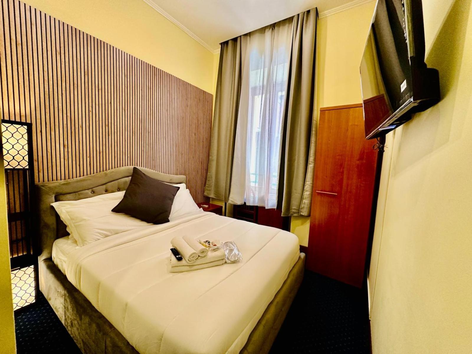 Hotel Rome Place Ngoại thất bức ảnh