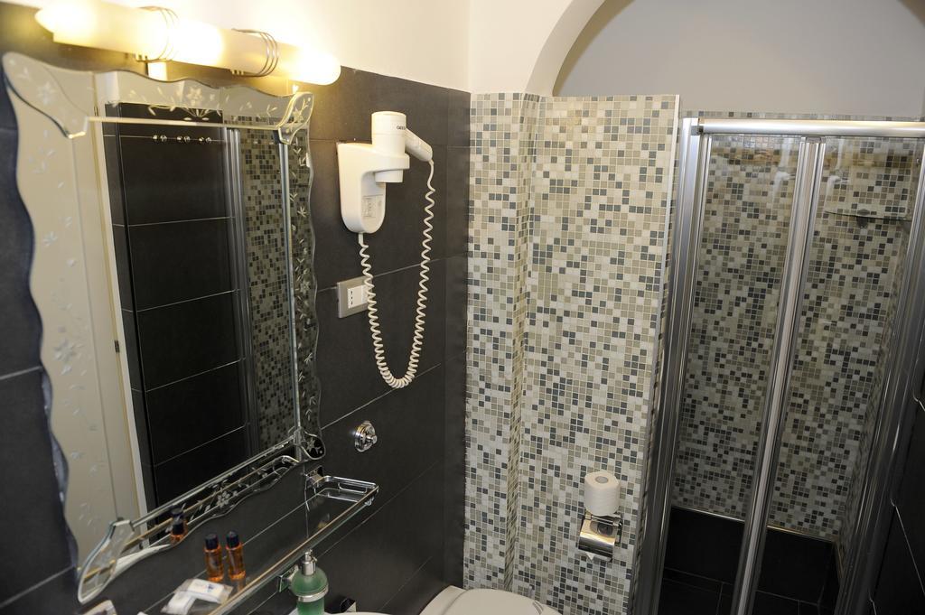 Hotel Rome Place Phòng bức ảnh