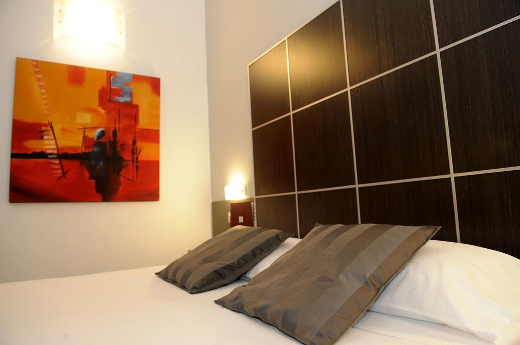 Hotel Rome Place Phòng bức ảnh
